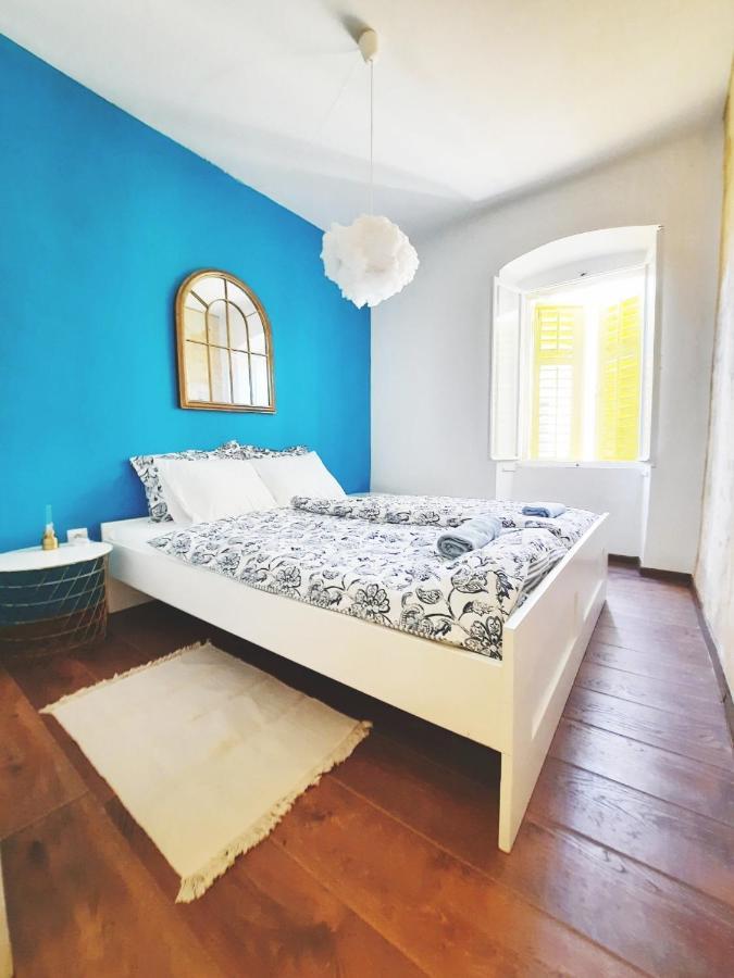 Oh La La Apartment Old Town Rovinj Zewnętrze zdjęcie